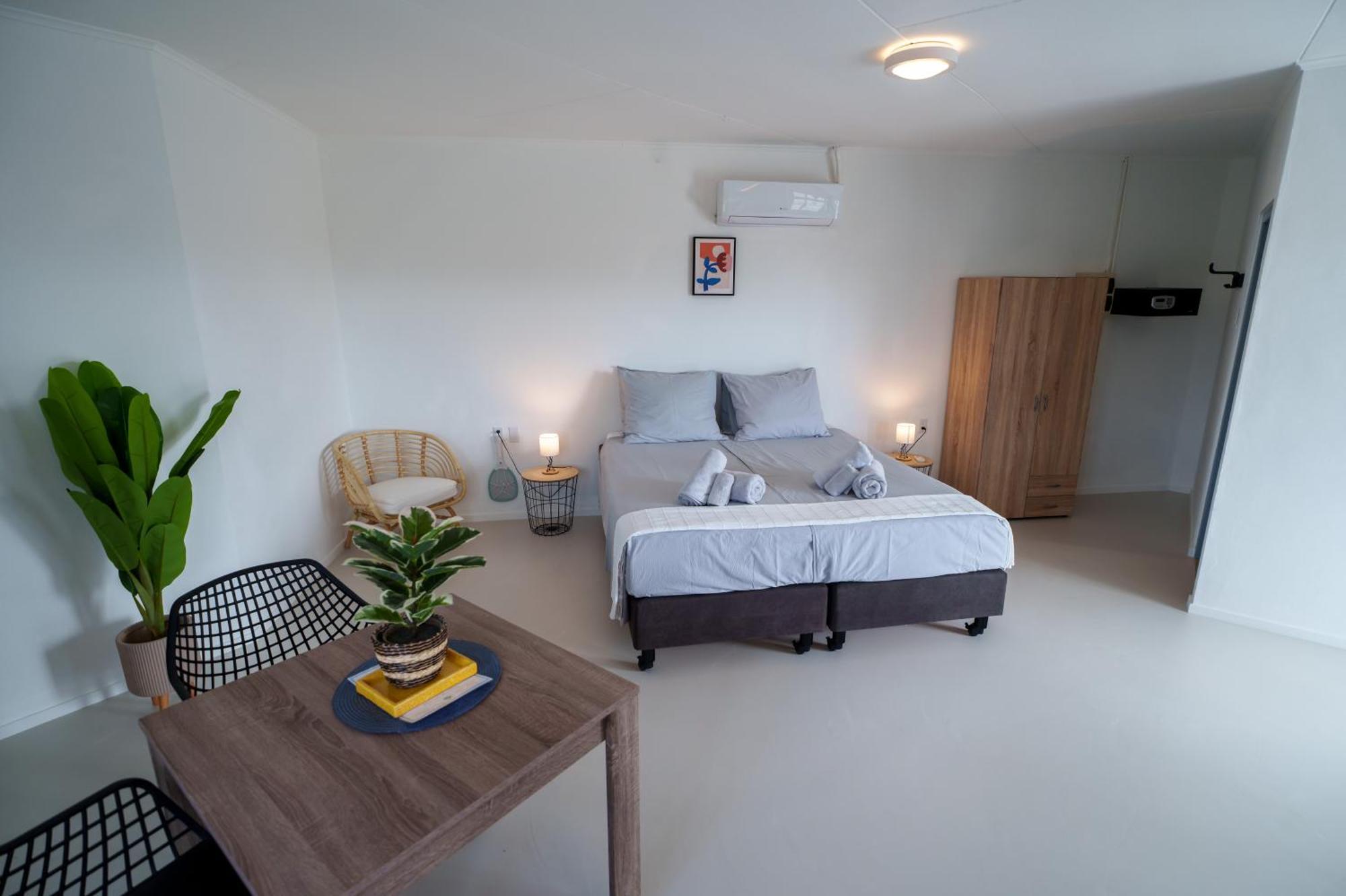 Waterside Apartments Willemstad Exterior photo