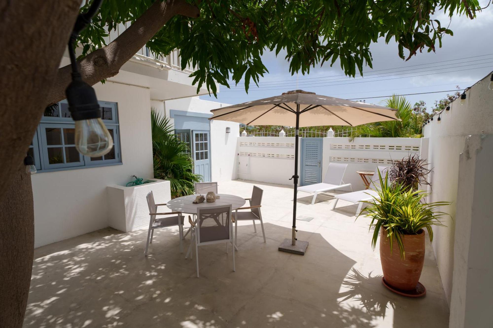 Waterside Apartments Willemstad Exterior photo